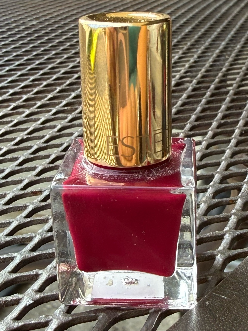 Estee Lauder Pure Color Nail Lacquer Nail Polish B3 Fallen Angel 0.17 oz/5ml NEW
